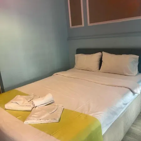 Cihangir Arya Boutique Hotel *